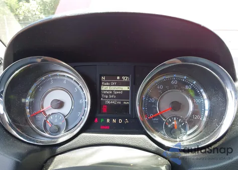 2013 Chrysler Town & Country Touring z USA, uszkodzony, nr VIN 2C4RC1BG0DR793231